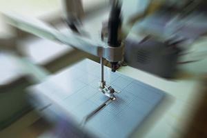 加振器の販売ならキーデバイスまで